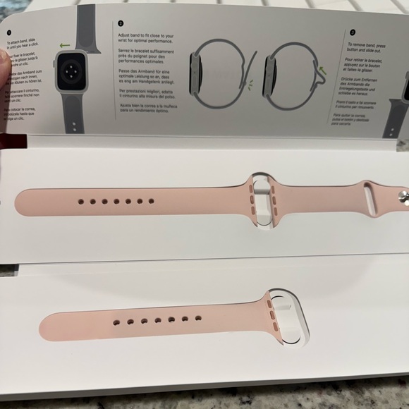 Apple Watch 6 Series GPS + Cellular (44 mm) - Picture 5 of 10
